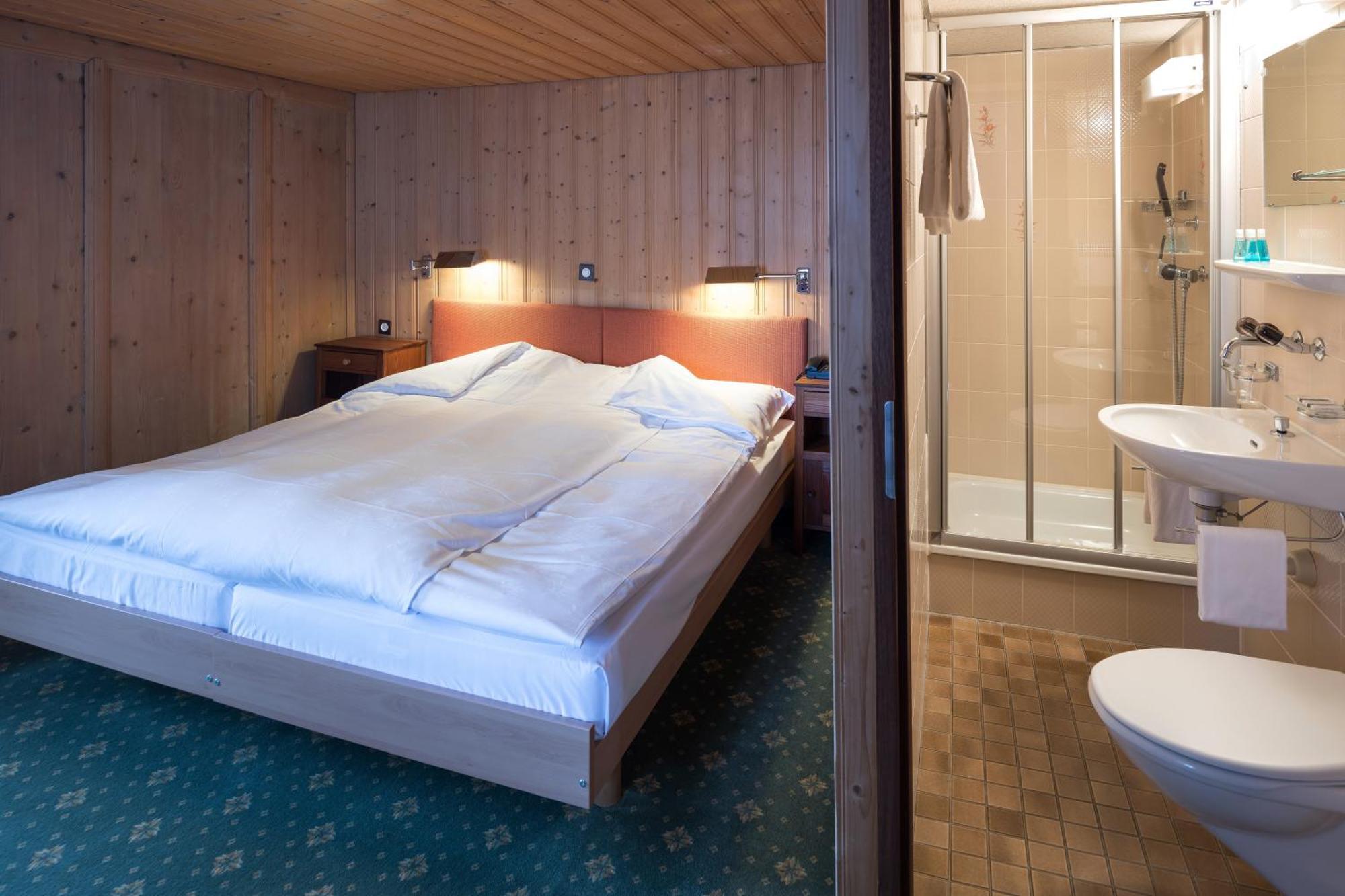 Hotel Post Bivio Bagian luar foto