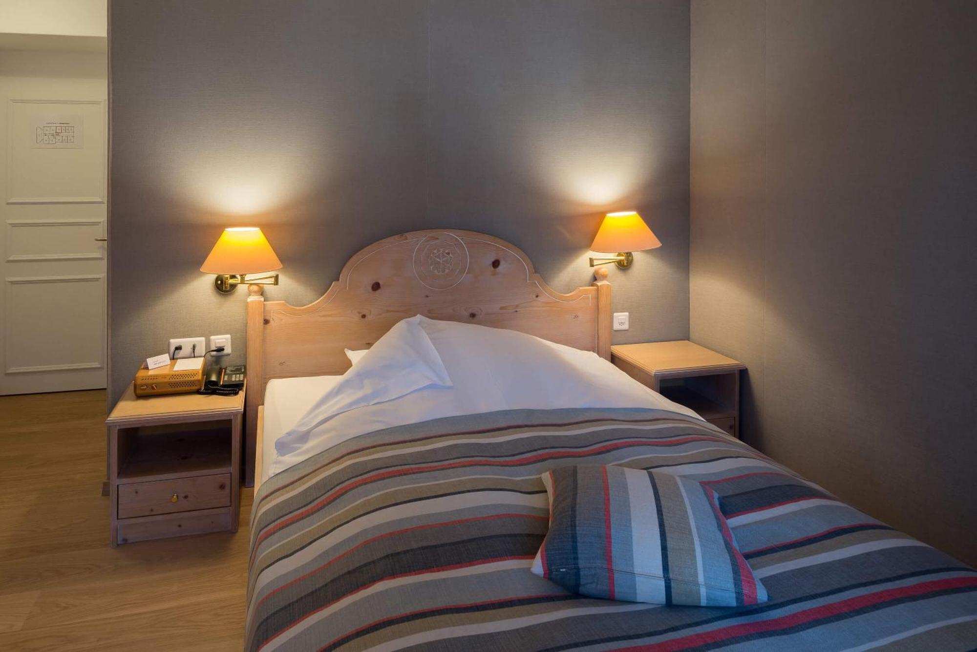 Hotel Post Bivio Bagian luar foto