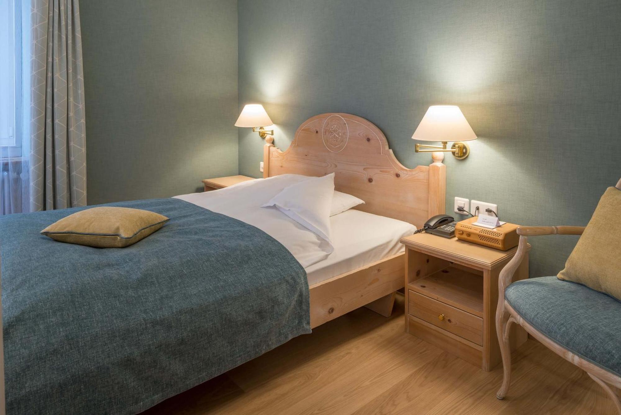 Hotel Post Bivio Bagian luar foto