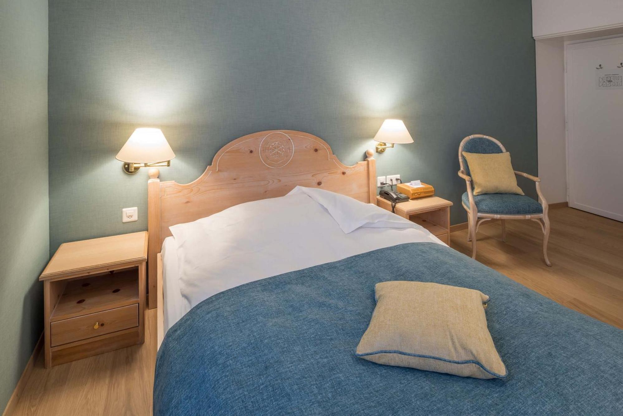 Hotel Post Bivio Bagian luar foto